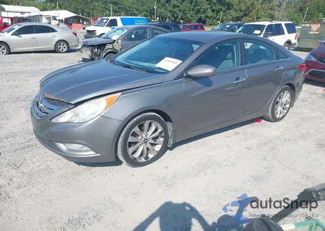 2011 Hyundai Sonata Se z USA, uszkodzony, nr VIN 5NPEC4AC2BH028837
